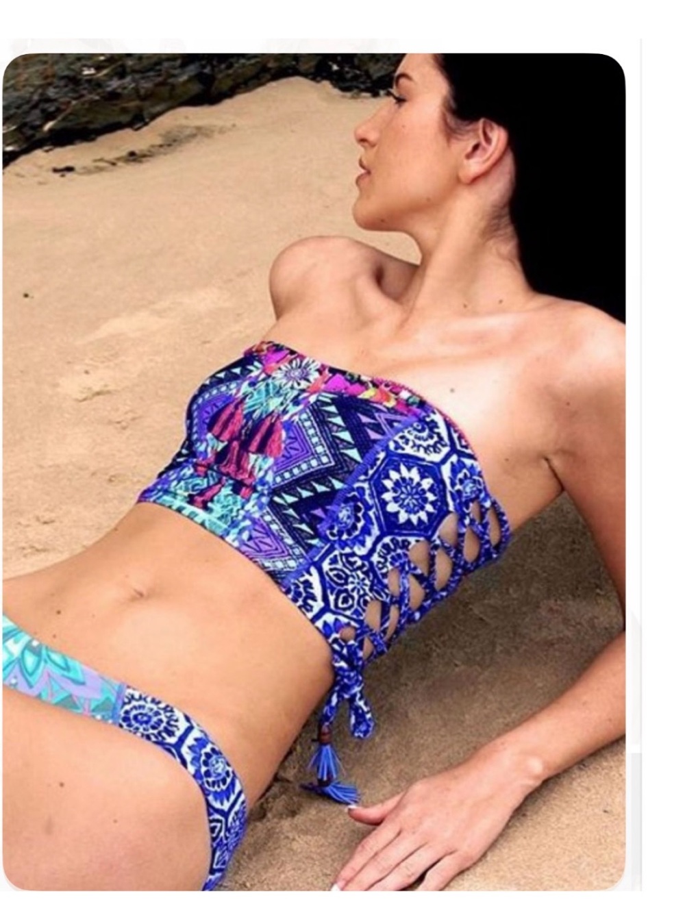 š¦(TOP) Maaji Folky Lullaby Reversible Bikini Top- Small.